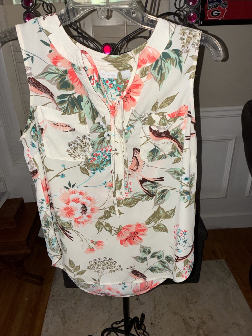 Floral Tie-Detail Sleeveless Tank Top - White with Coral & Green size small S